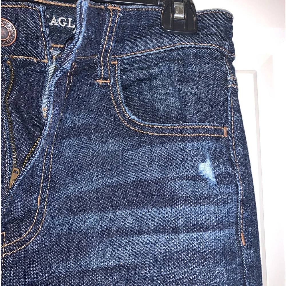 American Eagle Distressed Skinny Jeans - Picture 4 of 16